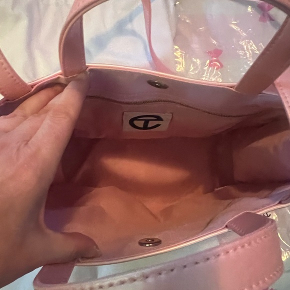 Telfar Smedium Tote in Ballerina - Picture 5 of 6